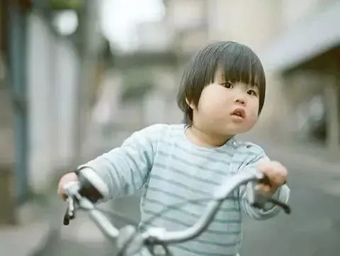世界上著名的12種教育孩子的方法?。ㄞD(zhuǎn)給家長(zhǎng)）