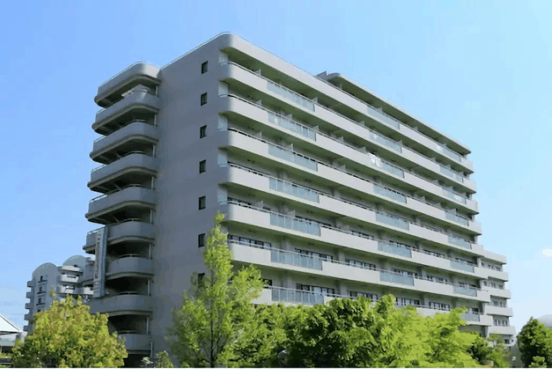 為什么在日本窮人住別墅，富人住公寓？
