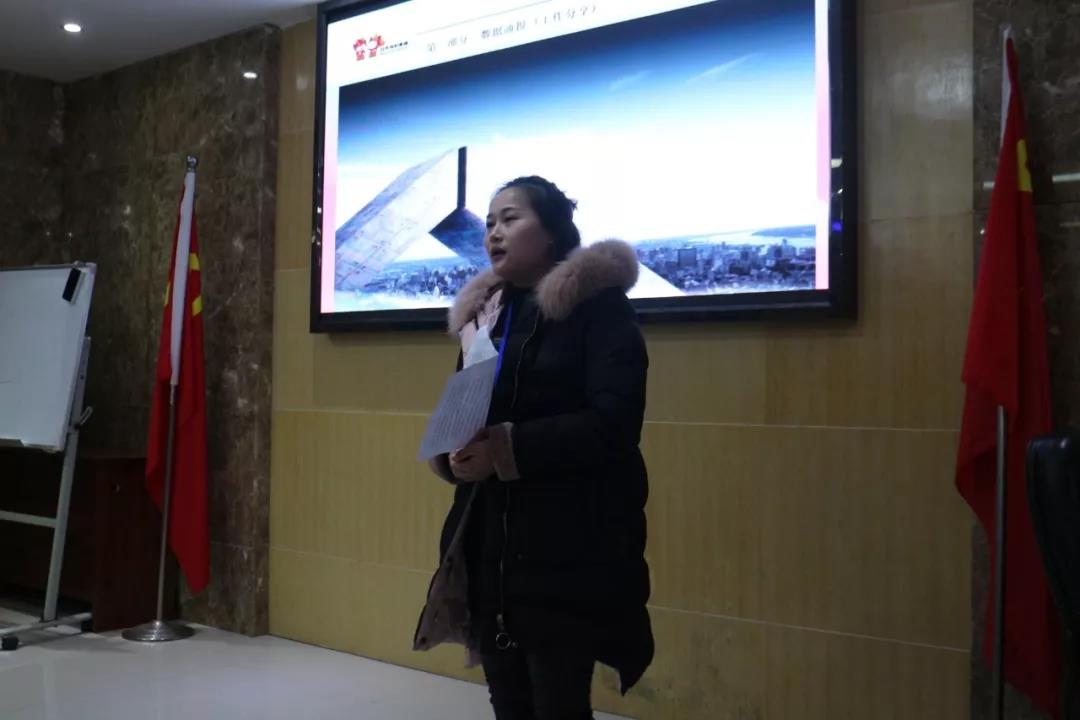 2019年，我們還在做房產(chǎn)中介，買房、賣房請放心找我們！