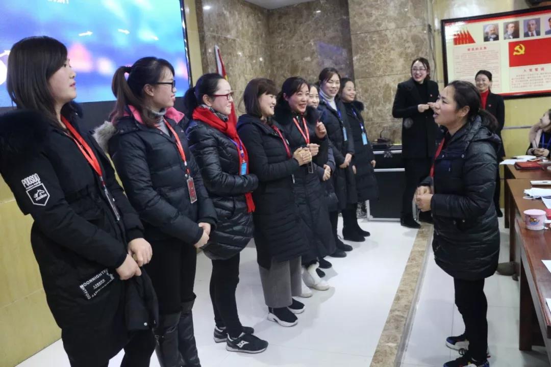 2019年，我們還在做房產(chǎn)中介，買房、賣房請放心找我們！