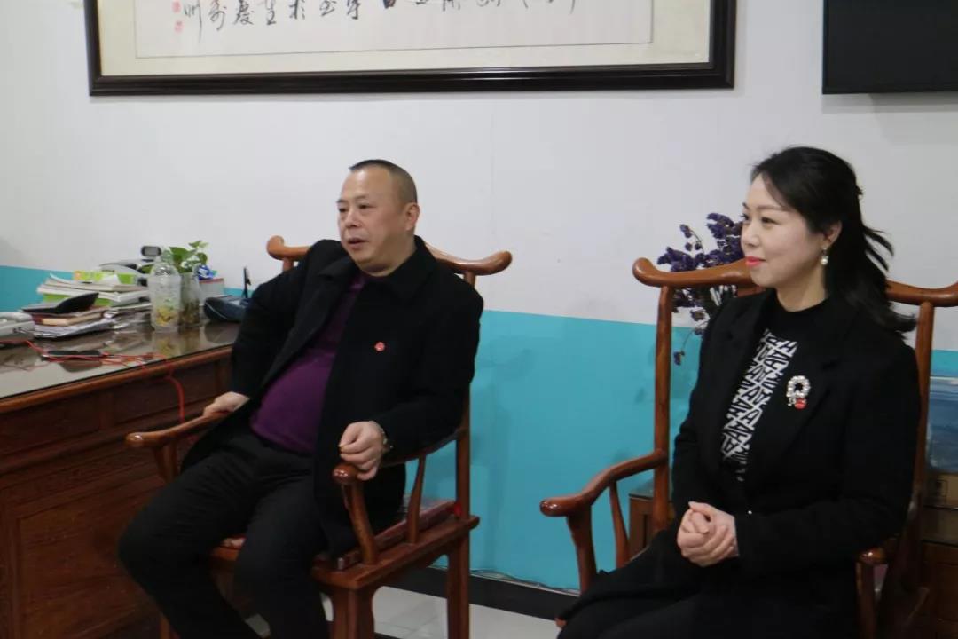 熱烈歡迎市教委交叉檢查組及區(qū)教委領導蒞臨百年教育指導工作！